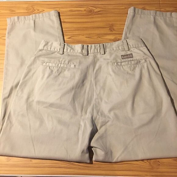 Cabelas Outdoor Gear Pants - Picture 3 of 5
